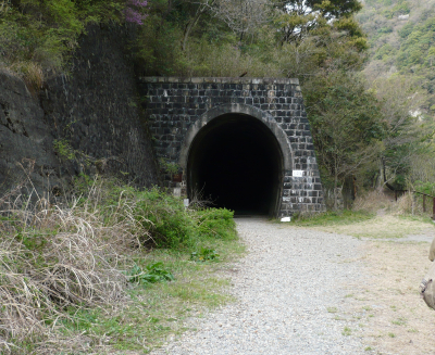 tonnel.jpg